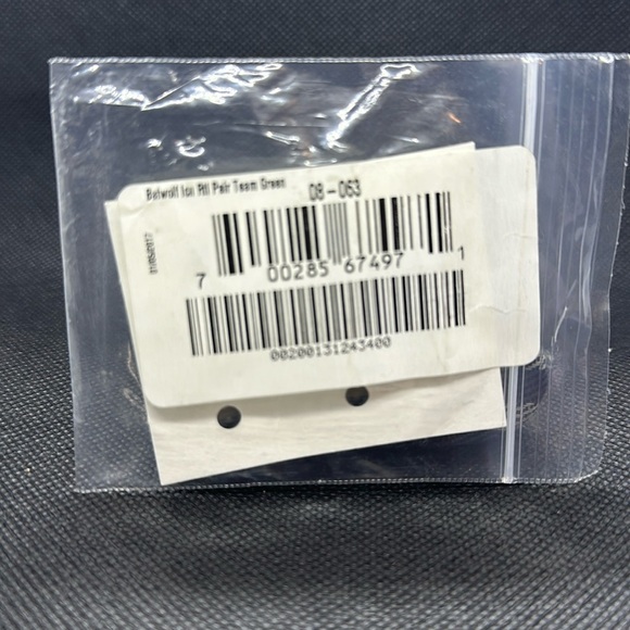 Oakley Men’s Batwolf Sunglasses Replacement Icons O’s Logo Pair - Picture 3 of 3